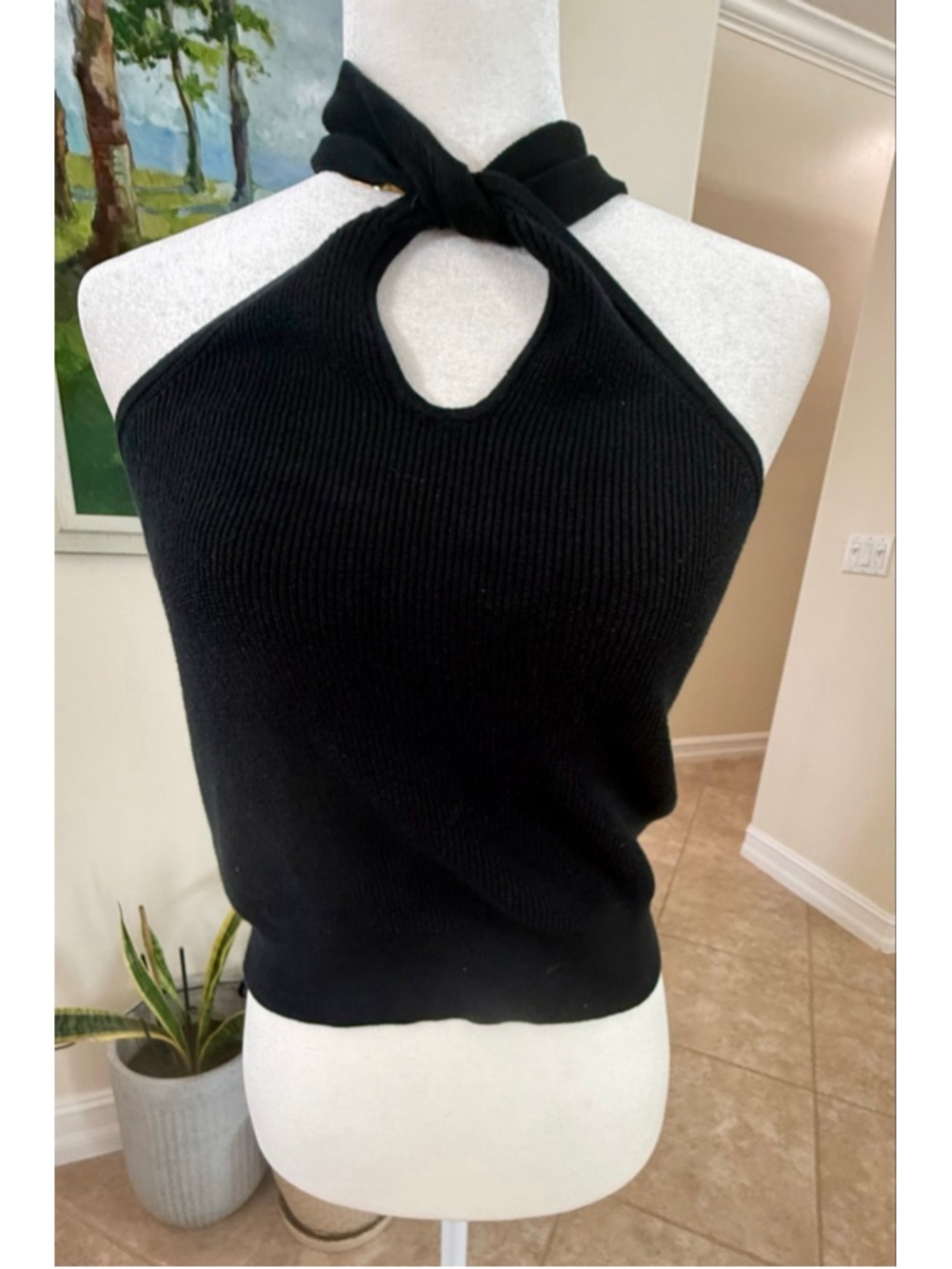 Banana Republic Black Ribbed Halter Tank Top M, stretchy knit tie at neck
